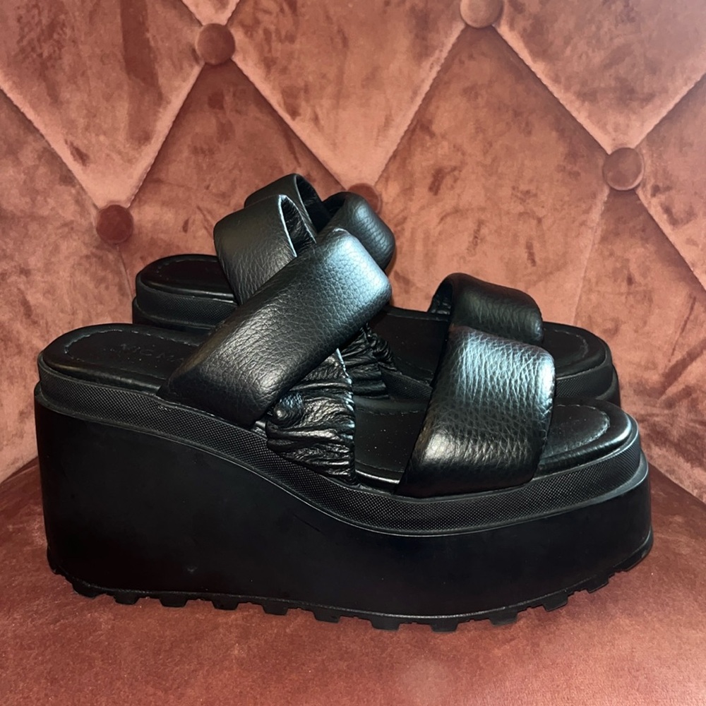Vic Matie Black Leather Wedge Sandals